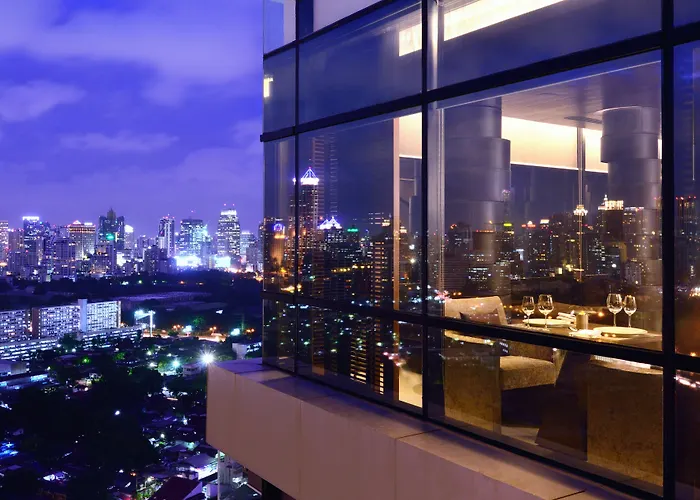 Hotel Aetas Lumpini 5*