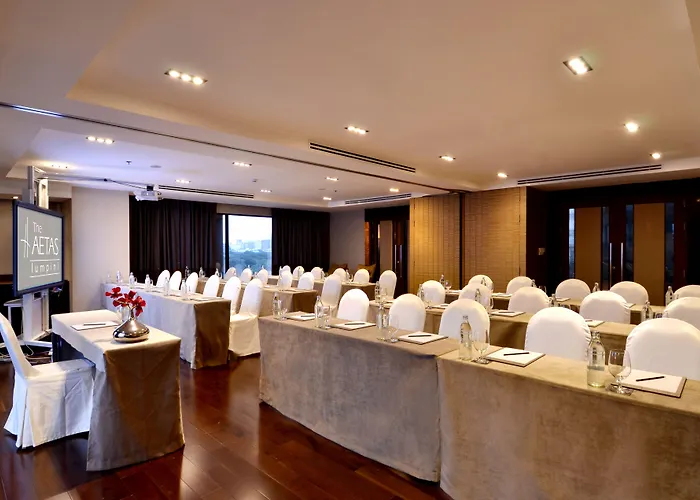 Aetas Lumpini Hotel